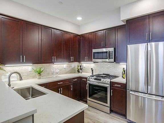 3rd image of 1747 Paseo Ct #Fj0fwx6st