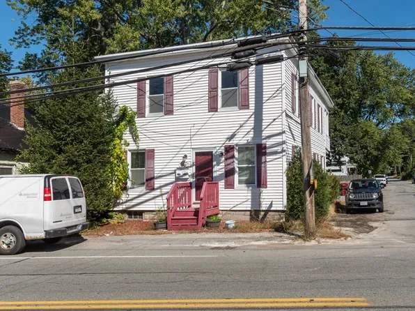 146 Woburn St, Lowell, MA 01852