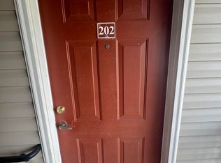 2511 Friedland Pl APT 202, Raleigh, NC 27617