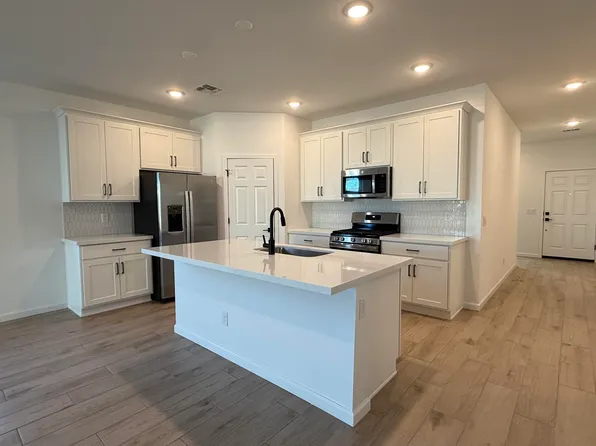 46818 W OLD TIMER Road, Maricopa, AZ 85139