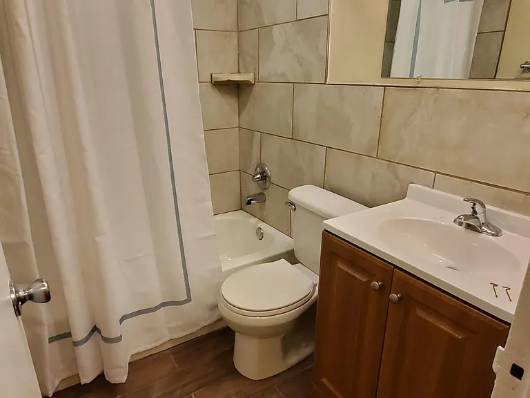 2101 Chestnut St #702 — Photo 11