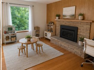 19005 103rd Ave NE, Bothell, WA 98011