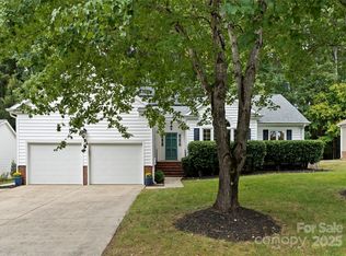 9612 Stanton Green Ct, Charlotte, NC 28277