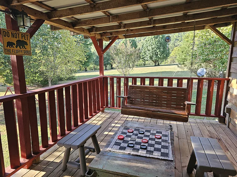 Red Plum Ln — Photo 28