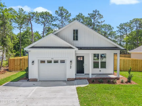 192 Elm Road, Southport, NC 28461