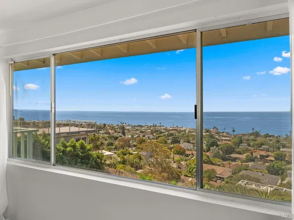 5995 La Jolla Corona Dr, La Jolla, CA 92037