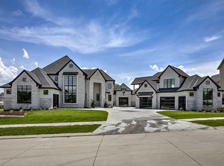 21815 Dorcas St, Elkhorn, NE 68022