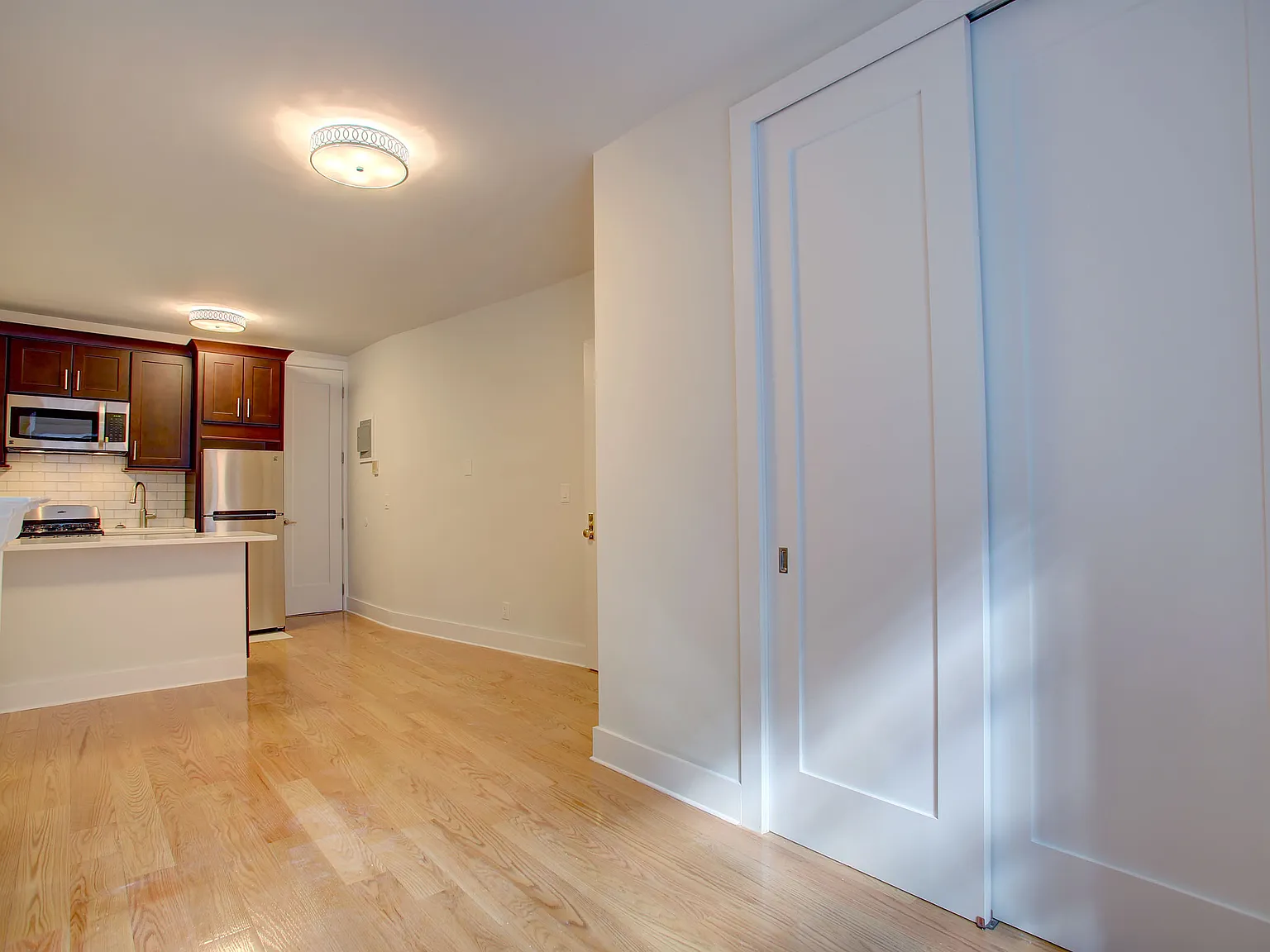 47 W 90th St — Photo 2