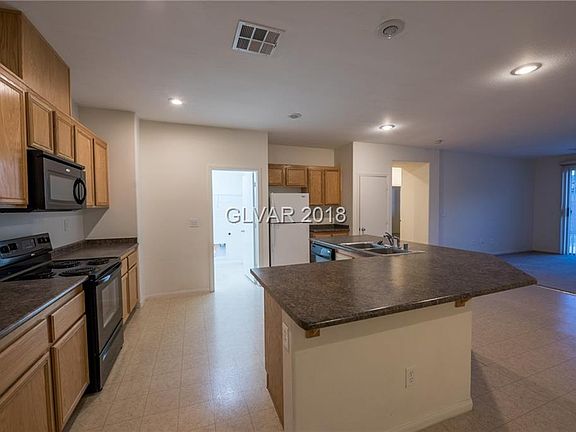 2nd image of 205 Junction Peak Ave