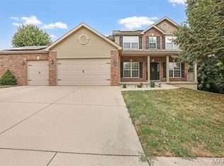 6749 Manchester Dr, Maryville, IL 62062