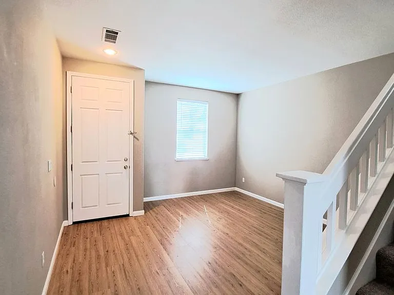 5090 Napa Shore Dr — Photo 3