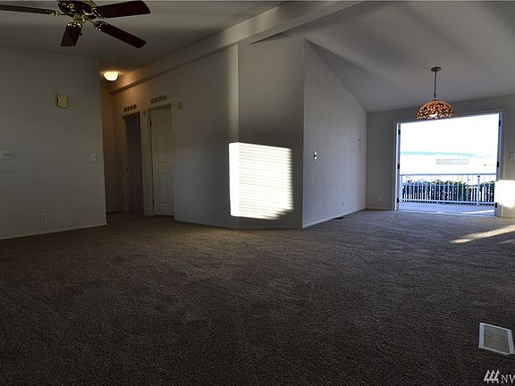 4th image of 905 Meadowridge Dr #43