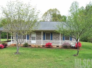 3172 Samuel St, Newton, NC 28658