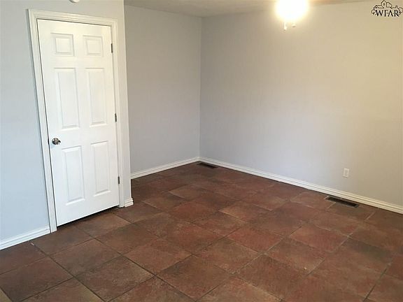 4th image of 4312 Hughes Dr