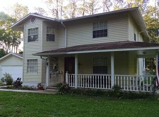 1125 Hyacinth St, Zephyrhills, FL 33540