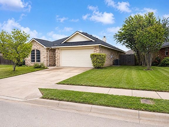 3rd image of 12201 Rolling Ridge Dr