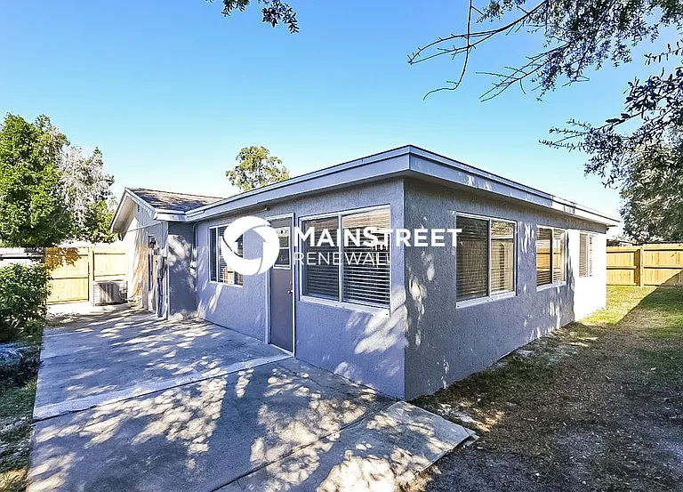 4010 Stratfield Dr — Photo 15