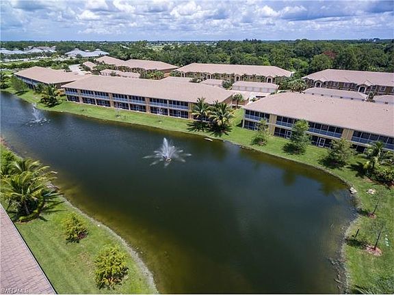 4th image of 1096 Winding Pines Cir Unit 105