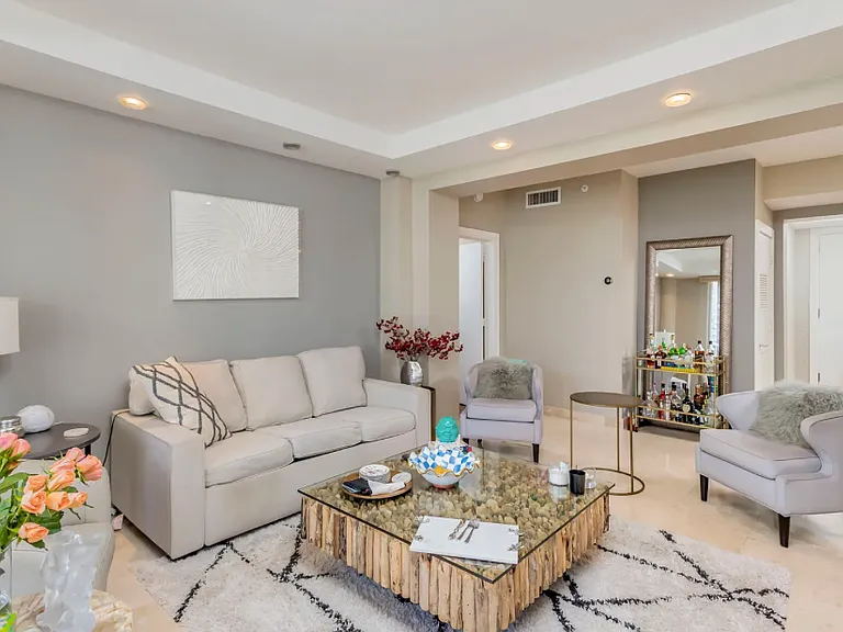 888 Brickell Key Dr #1004 — Photo 10