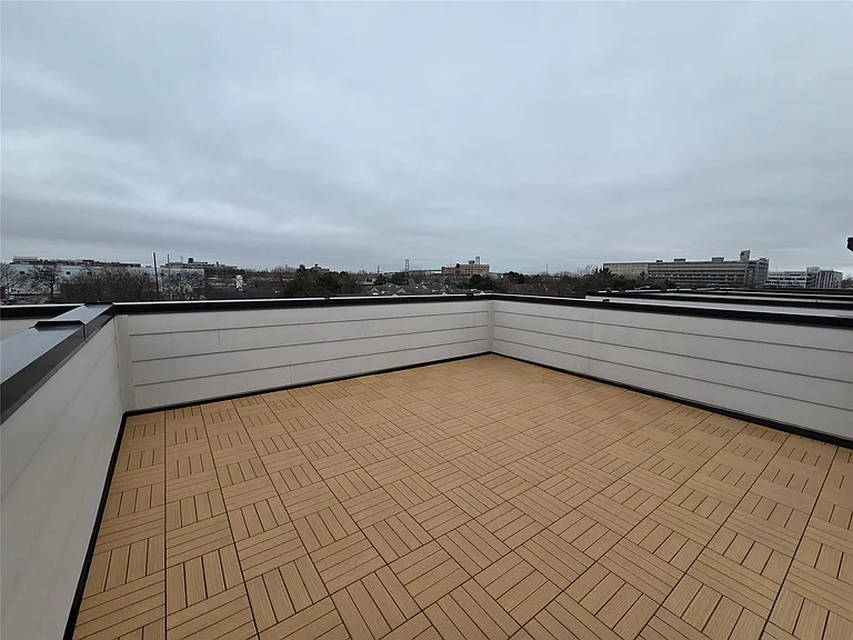 1640 Bagley St #13 — Photo 29