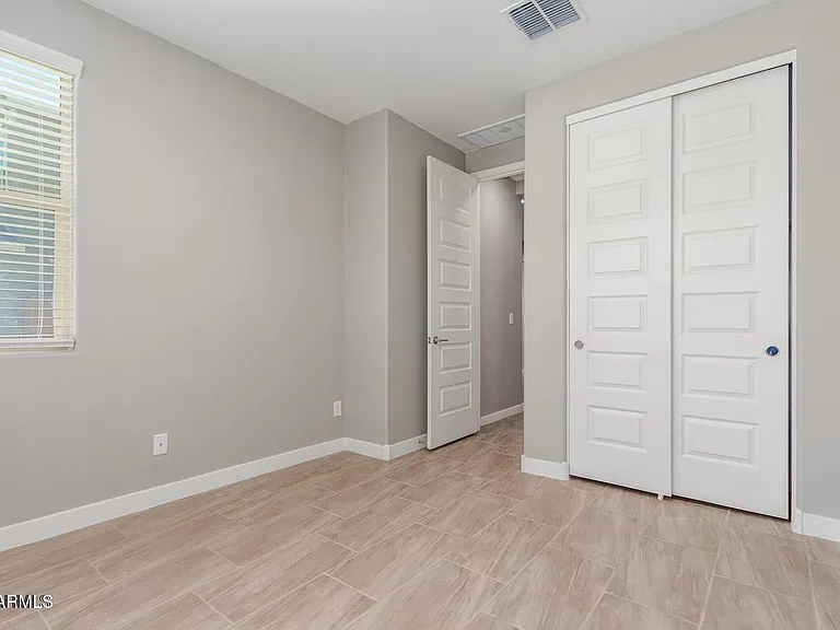 2467 E Athena Ave — Photo 9
