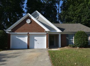 129 Park Forest Dr NW, Kennesaw, GA 30144