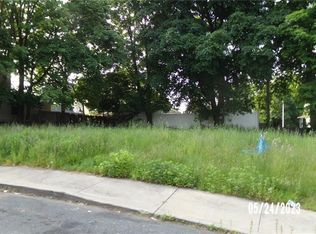 36 Lafayette St, Derby, CT 06418