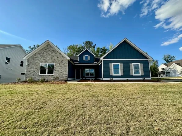 1190 Palmer Lee Ln, Opelika, AL 36801