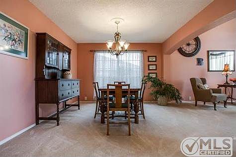 4th image of 321 Stately Oak Ln