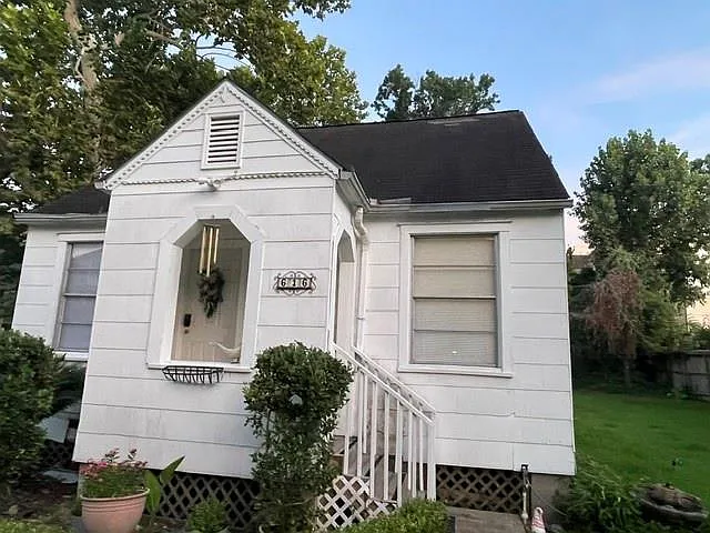 616 W 25th St — Photo 7
