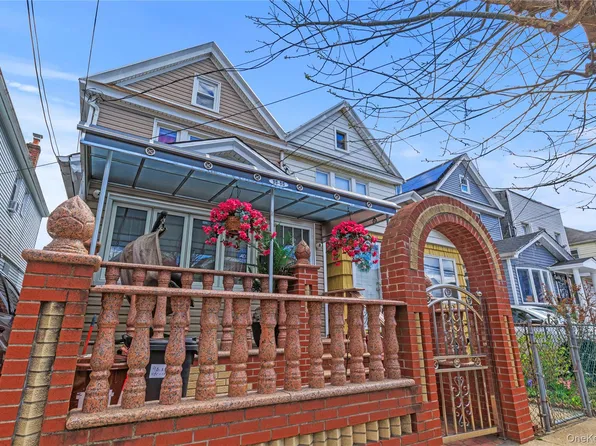 9555 115th Street, Richmond Hill S., NY 11419