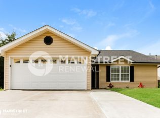 2405 Myloshane Ln, Knoxville, TN 37931
