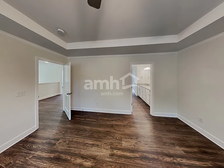 1033 Bluewater Point Dr — Photo 9