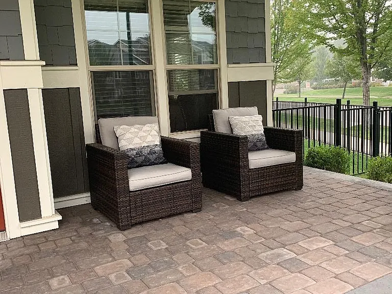 3279 N Swiftwater Ln — Photo 2