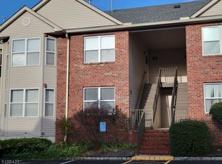 4 Jennifer Dr #1904, East Hanover, NJ 07936