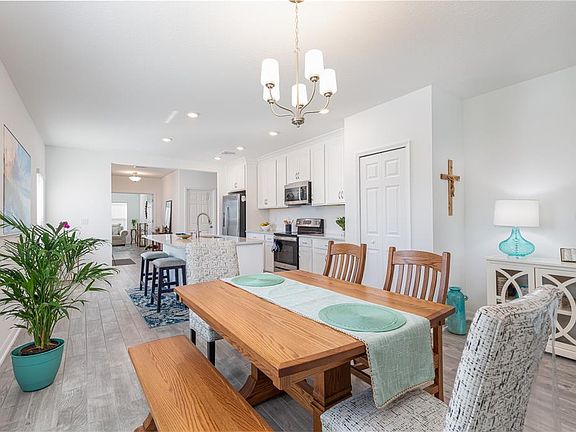 3rd image of 16860 Celebration Dr