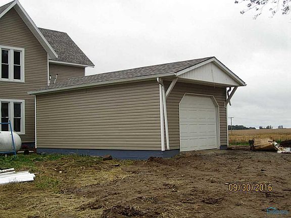 Parking Lot/Garage.