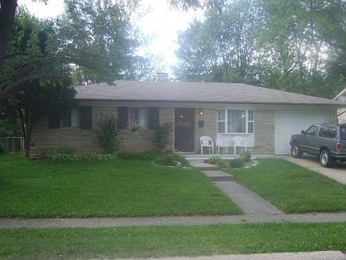 1st image of 7902 E Bellwood Dr