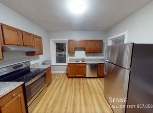 906 Massachusetts Ave #6F, Cambridge, MA 02139