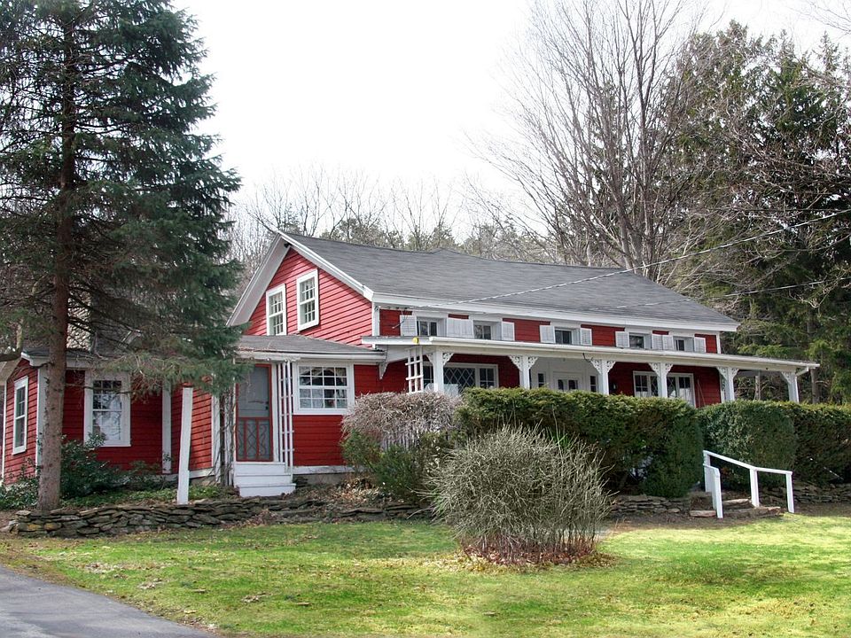 Hictoric Country Home