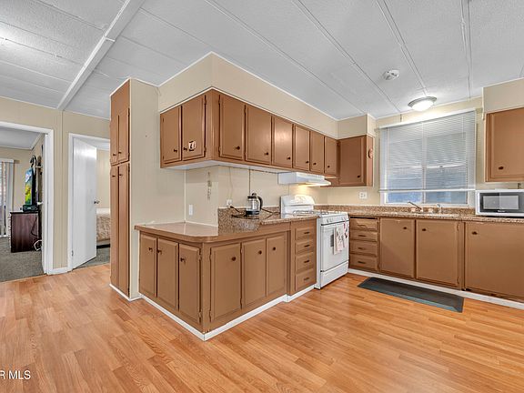 3rd image of 3300 15th St W Space 275