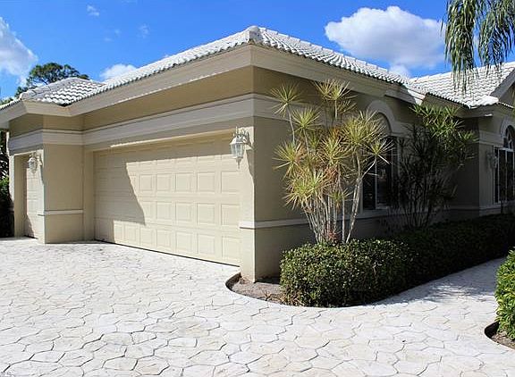 5th image of 15630 Queensferry Dr