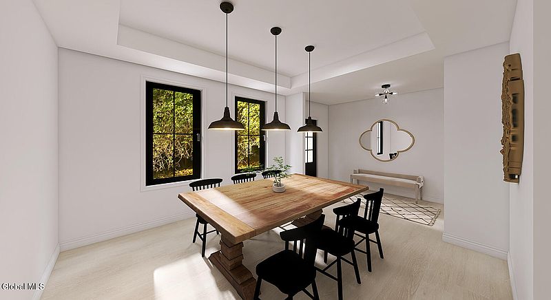 4th image of 4 Farmington Court