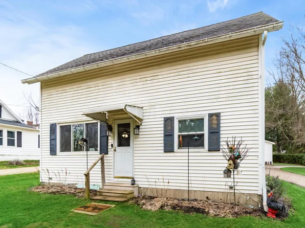 125 Harrison St, Sunbury, OH 43074