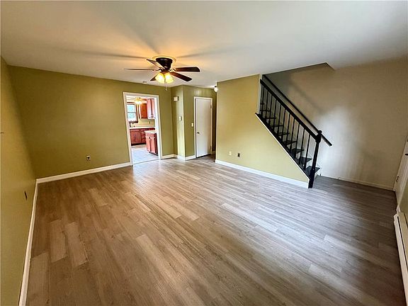 4th image of 3061 Clifton Ave