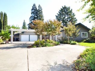 822 Snyder Ln, Walnut Creek, CA 94598