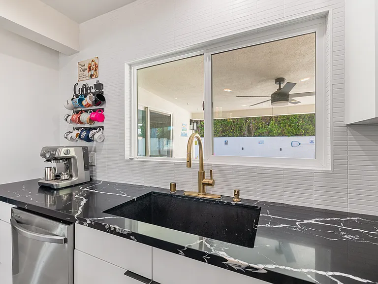927 S Paseo Dorotea — Photo 22