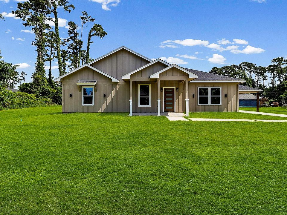 1st image of 275 Hereford Dr