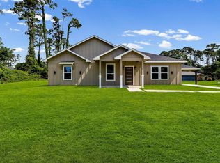 275 Hereford Dr, Onalaska, TX 77360