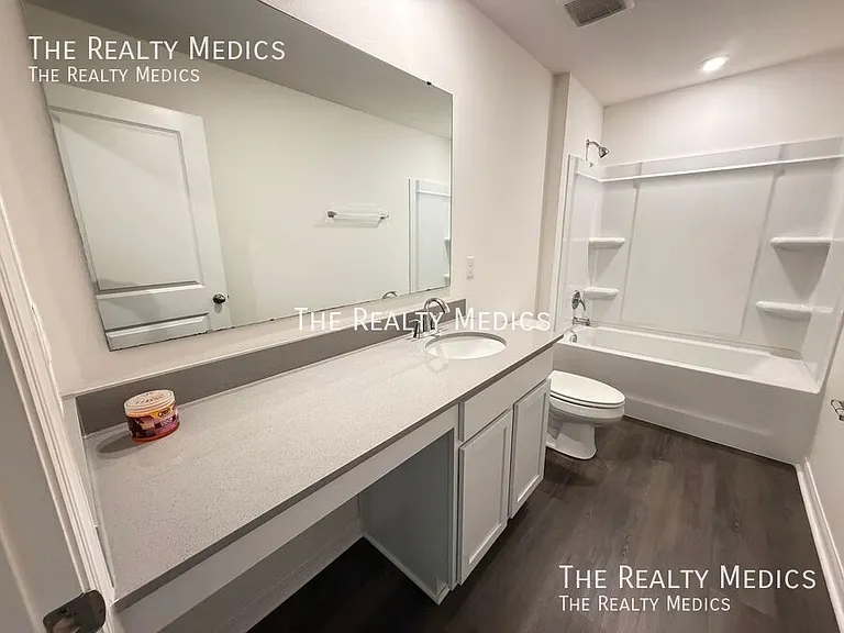 73 N Rooks Ave — Photo 12